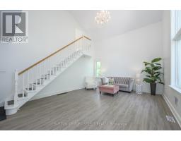 213 MAIN STREET - 32