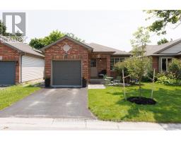 36 - 59 PENNYBROOK CRESCENT - 1