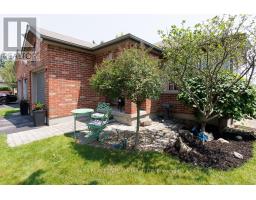 36 - 59 PENNYBROOK CRESCENT - 3