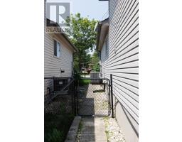 36 - 59 PENNYBROOK CRESCENT - 30