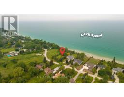 4262 BLUEPOINT DRIVE - 2