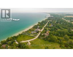 4262 BLUEPOINT DRIVE - 5