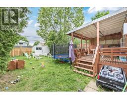 26 HAWKESBURY AVENUE - 24