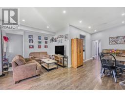 26 HAWKESBURY AVENUE - 6