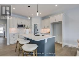 8080 UNION ROAD - 23