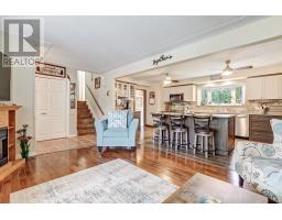 211 UNION STREET - 7