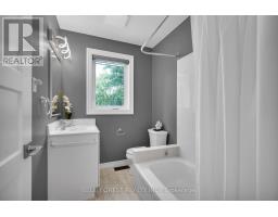 368 GRIFFITH STREET - 21
