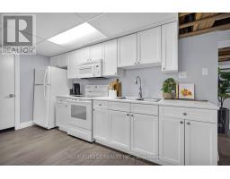368 GRIFFITH STREET - 28