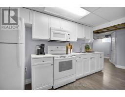 368 GRIFFITH STREET - 29