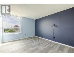 901 - 389 DUNDAS STREET - 13
