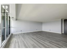 901 - 389 DUNDAS STREET - 6
