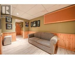 230 BLANDFORD STREET - 32