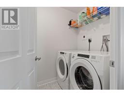 1004 - 1030 CORONATION DRIVE - 27