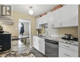 612 - 931 WONDERLAND ROAD S - 8