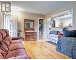 239 COMMISSIONERS ROAD W - 5