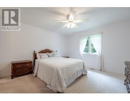 41 MC GREGOR COURT - 12