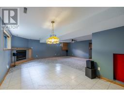 41 MC GREGOR COURT - 21
