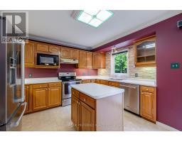 41 MC GREGOR COURT - 7