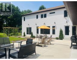 574 OAKRIDGE DRIVE - 44