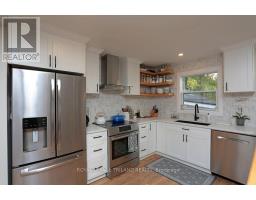 642 PERCY STREET - 17