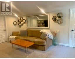 642 PERCY STREET - 24