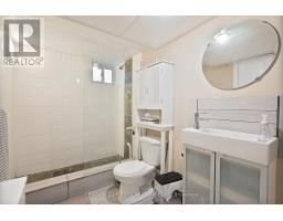 638 MIDDLEWOODS DRIVE - 34
