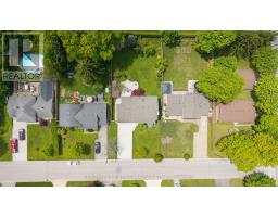 638 MIDDLEWOODS DRIVE - 46