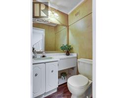 710 WILKINS STREET - 20