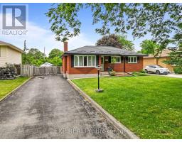 14 PICKWICK CRESCENT - 1