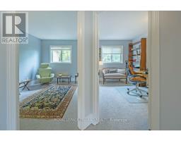 4 - 609 COLBORNE STREET - 38