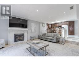 169 ASHLEY CRESCENT - 32