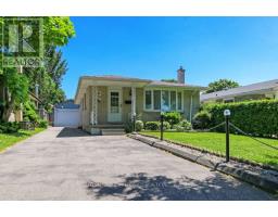 16 KINTAIL CRESCENT - 1