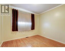 16 KINTAIL CRESCENT - 14