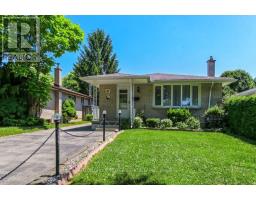 16 KINTAIL CRESCENT - 2