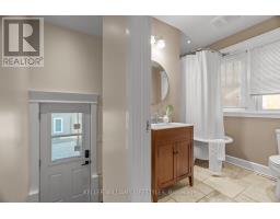 490 CHESTER STREET - 25