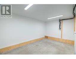 490 CHESTER STREET - 31