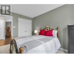 18 - 1755 LOUISE BOULEVARD - 21