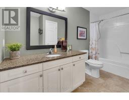18 - 1755 LOUISE BOULEVARD - 23