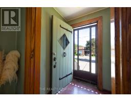 1235 KING STREET - 8