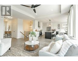 2029 LOCKWOOD CRESCENT - 19