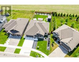 2029 LOCKWOOD CRESCENT - 2