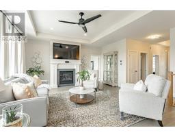 2029 LOCKWOOD CRESCENT - 21
