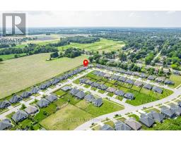 2029 LOCKWOOD CRESCENT - 43