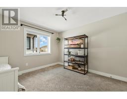 1616 HENRICA AVENUE - 22