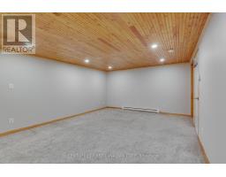110 MONMORE ROAD N - 34