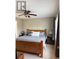 8 BRIDLE PATH - 26