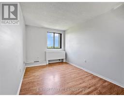 611 - 1600 ADELAIDE STREET N - 18