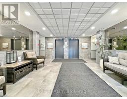 611 - 1600 ADELAIDE STREET N - 21