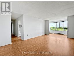 611 - 1600 ADELAIDE STREET N - 7