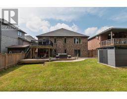 681 BENNETT CRESCENT - 42
